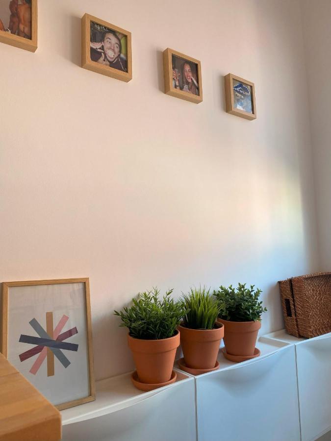 Lisbon, Renovated T2 Apartment Portas De Benfica Αμαδόρα Εξωτερικό φωτογραφία